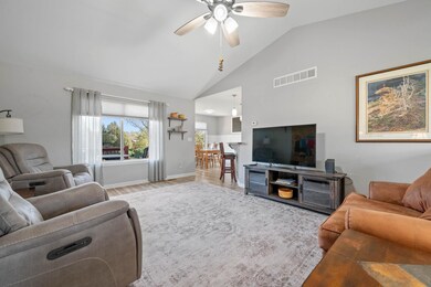 5026 N Marblefalls St, Wichita, KS 67219 - photo 2