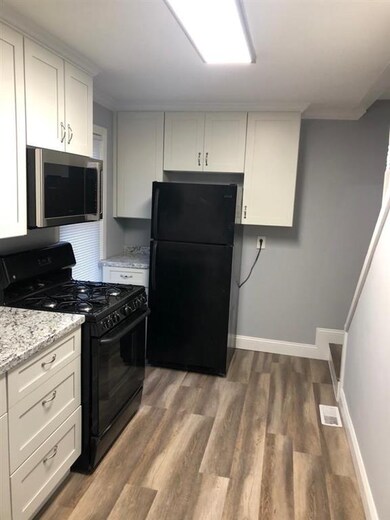 37 Lock St, Nashua, NH 03064 - photo 4