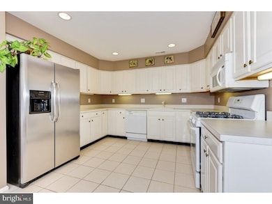 82 Watson Dr, Mount Laurel, NJ 08054 - photo 6