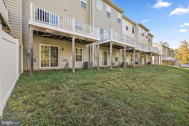 302 Tree Line Dr, Fredericksburg, VA 22405 - photo 6