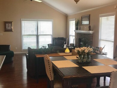 Dining Living