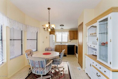 1960 Torry Pines Eat-in Kitchen