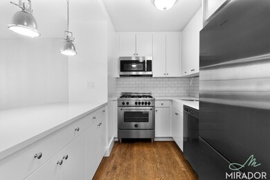 330 E 39th St unit 21H, New York, NY 10016 - photo 4