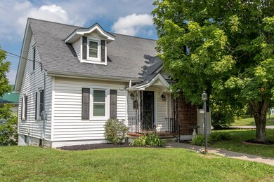 620 N Main St, Harrodsburg, KY 40330 - photo 2