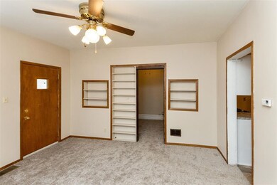 1508 12th Ave SE, Cedar Rapids, IA 52401 - photo 3