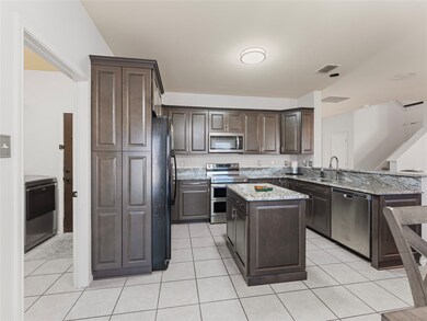 203 Stampede St, Waxahachie, TX 75165 - photo 7