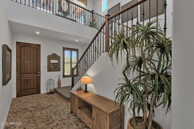 005_FOYER AREA