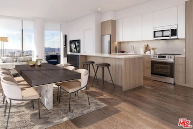 Virtually staged model home ph