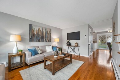 1304 Goffstown Rd unit 8, Manchester, NH 03102 - photo 4