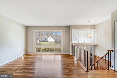 4304 San Carlos Dr, Fairfax, VA 22030 - photo 6