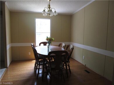 6306 Scott McDowell Dr, Asheboro, NC 27205 - photo 3