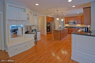 21976 Crested Quail Dr, Ashburn, VA 20148 - photo 6