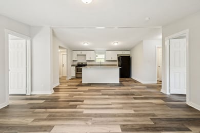 3117 Thompson Ln, Westmoreland, TN 37186 - photo 2