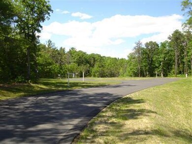 0 Duckies unit 21806045, Falmouth, MA 02536 - photo 2