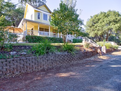 19296 Roxie Ln, Redding, CA 96003 - photo 3