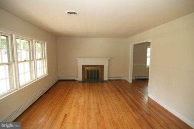 3415 Dupont Ave, Kensington, MD 20895 - photo 7