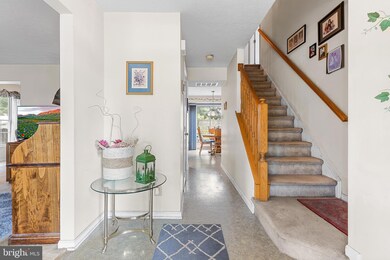 26 Jennifer Ln, Morrisville, PA 19067 - photo 3