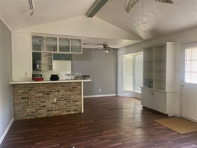 9707 Southport Dr, Houston, TX 77089 - photo 3