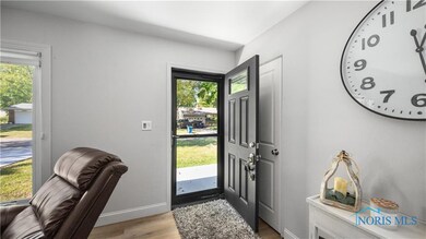 4818 Weldwood Ln, Sylvania, OH 43560 - photo 3