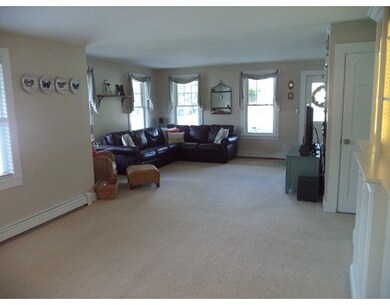 425 Donald St, Bedford, NH 03110 - photo 5