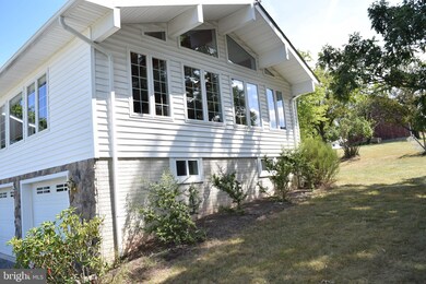 2241 Mauzy Rd, Berkeley Springs, WV 25411 - photo 3