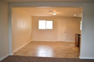 FAMILY ROOM 1