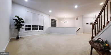 4166 Zinnia Ln, Fairfax, VA 22030 - photo 5