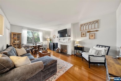 Spacious Living Rm w/ Fireplace