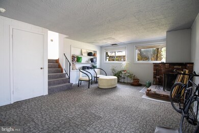 5921 Simmonds Ave, Baltimore, MD 21215 - photo 7