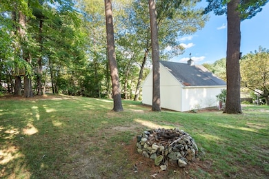 10 Medway St, Norfolk, MA 02056 - photo 7