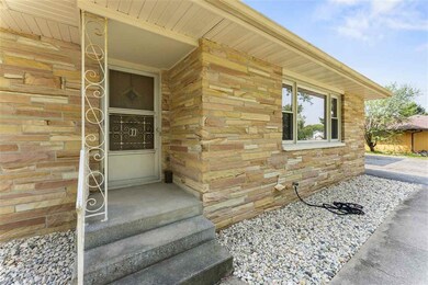 592 Janesville St, Oregon, WI 53575 - photo 2