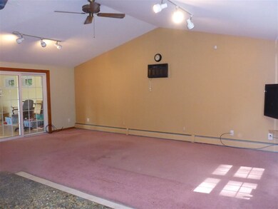43 Woodbury St, Keene, NH 03431 - photo 7