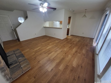 9928 Ardash Ln, San Antonio, TX 78250 - photo 6