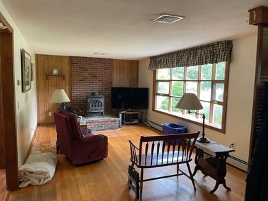 5 Kimberly Ln, Hadley, MA 01035 - photo 6