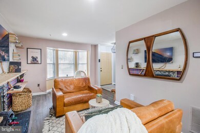 1624 Willowwood Ct, Hyattsville, MD 20785 - photo 6