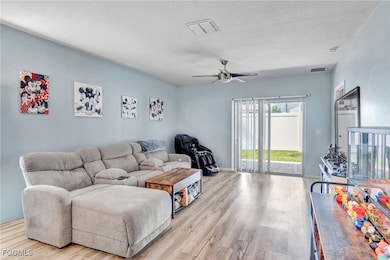 2577 Shamrock St, Tavares, FL 32778 - photo 5