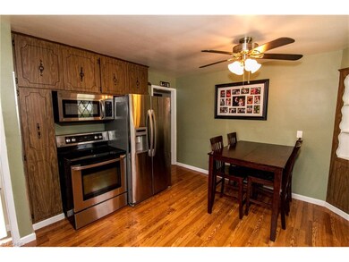 2322 Larchmont Dr, Wickliffe, OH 44092 - photo 4