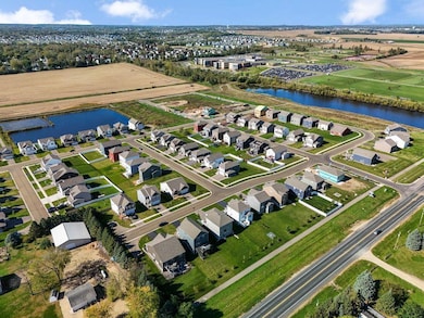 Conveniently located right next to the Farmington HS!