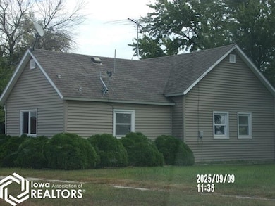 306 Park St, Lanesboro, IA - photo 2