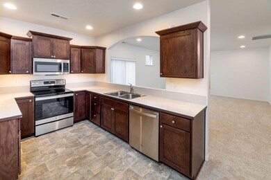 2459 NW Jackpine Ln unit Lot 92, Redmond, OR 97756 - photo 4