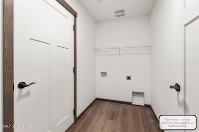 Carson-City-1520-R-5519