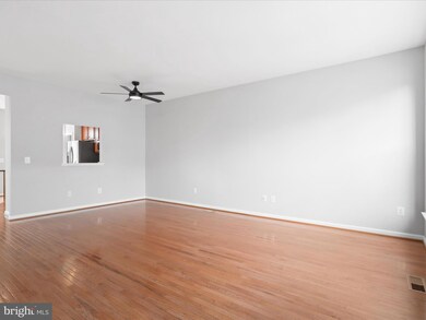 2217 William Harris Way, Woodbridge, VA 22191 - photo 5