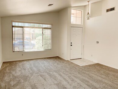 4784 W Linda Ct, Chandler, AZ 85226 - photo 7