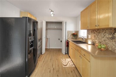 2127 Morgan Ave, Parsons, KS 67357 - photo 6