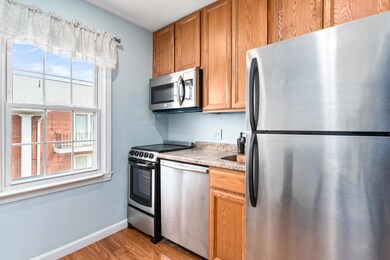 173 Pine St unit 2P, Portland, ME 04102 - photo 6