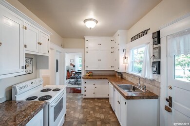 1167 9th Ave SW, Albany, OR 97321 - photo 7