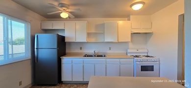 1567 Alamo Dr unit 12, Vacaville, CA 95687 - photo 2