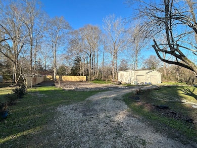 1331 N Main St, Columbia, MS 39429 - photo 7