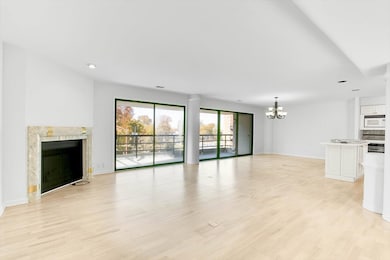 7131 N Caldwell Ave unit 4S, Chicago, IL 60646 - photo 6