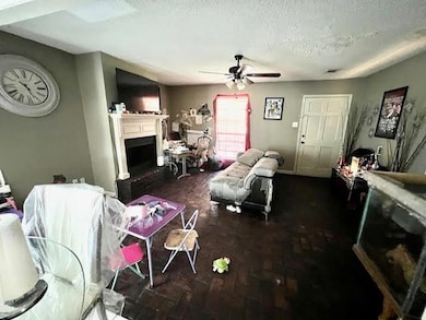 9082 Monhegan Ave, Baker, LA 70714 - photo 2